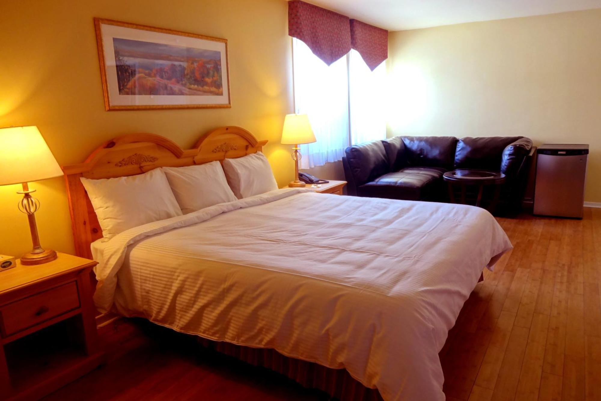 Hotel Alila Saint-Sauveur-des-Monts Екстериор снимка