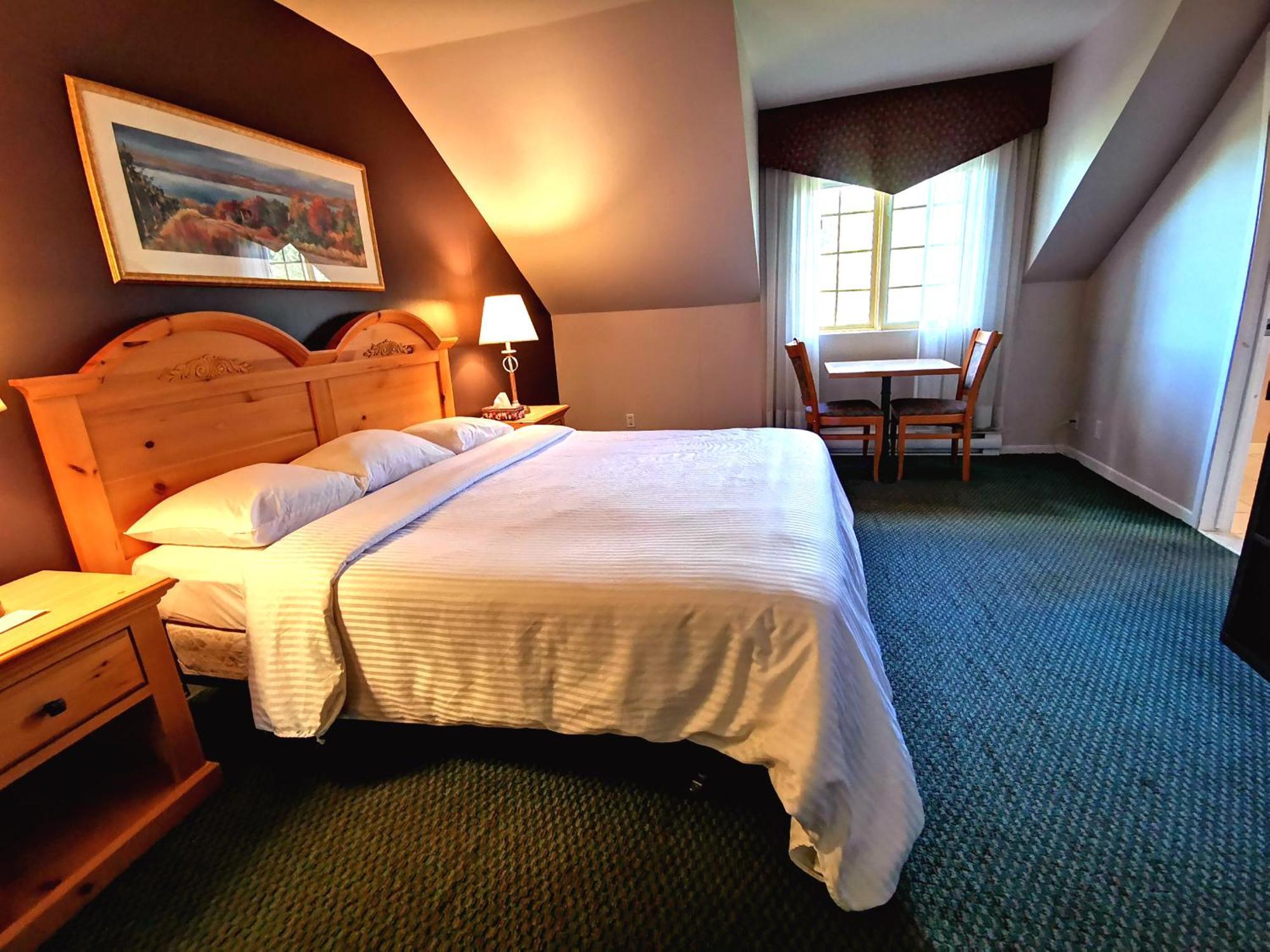 Hotel Alila Saint-Sauveur-des-Monts Екстериор снимка